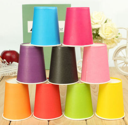 自動カウント システムが付いている機械を作る使い捨て可能な高速紙コップ